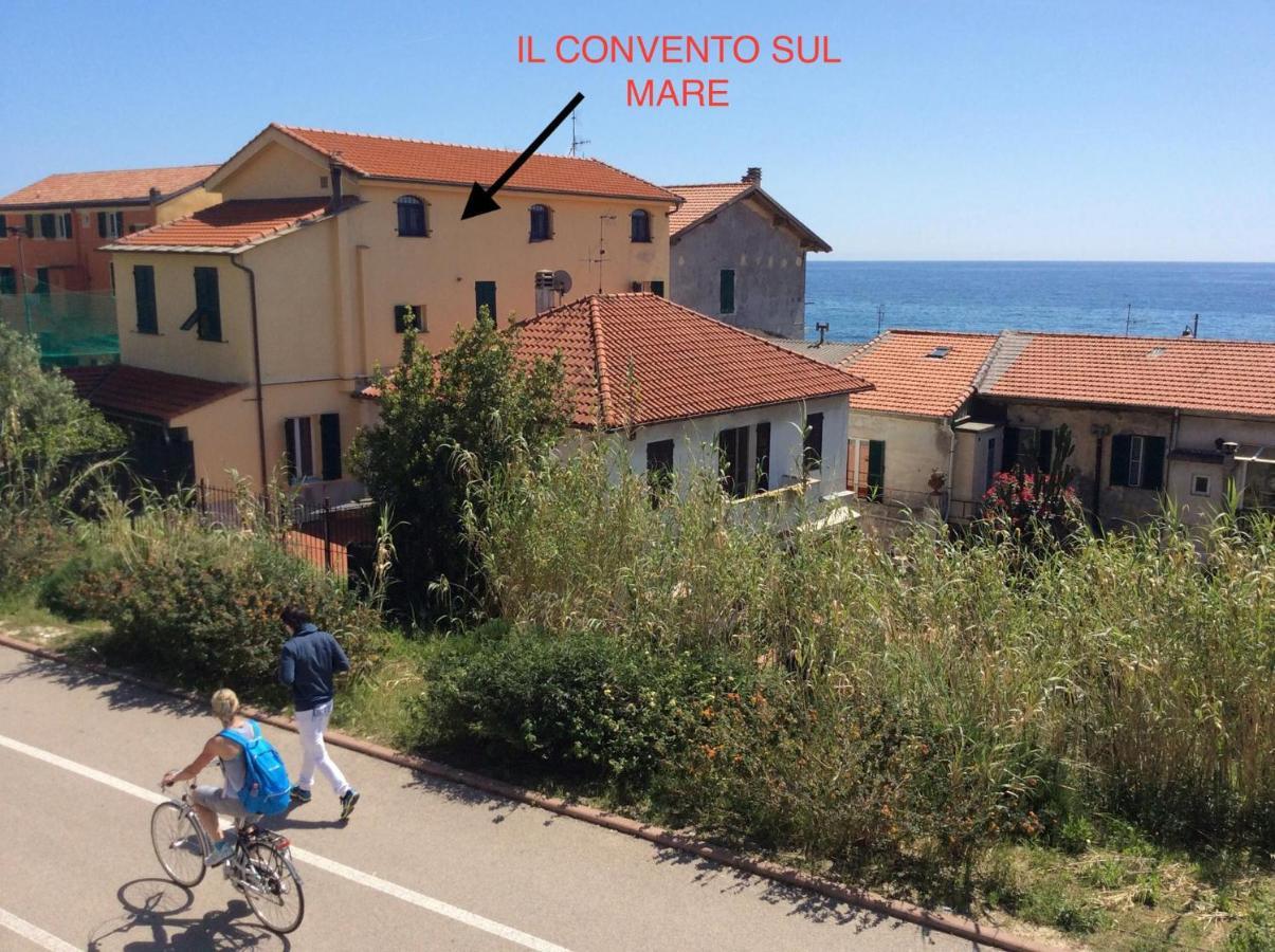Willa Il Convento Sul Mare Santo Stefano al Mare Zewnętrze zdjęcie